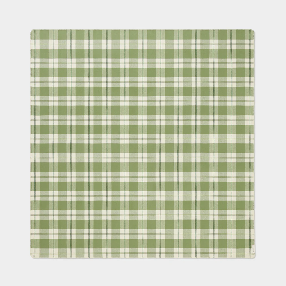 Classic Plaid Blanket in Moss | King/Queen - Image 4