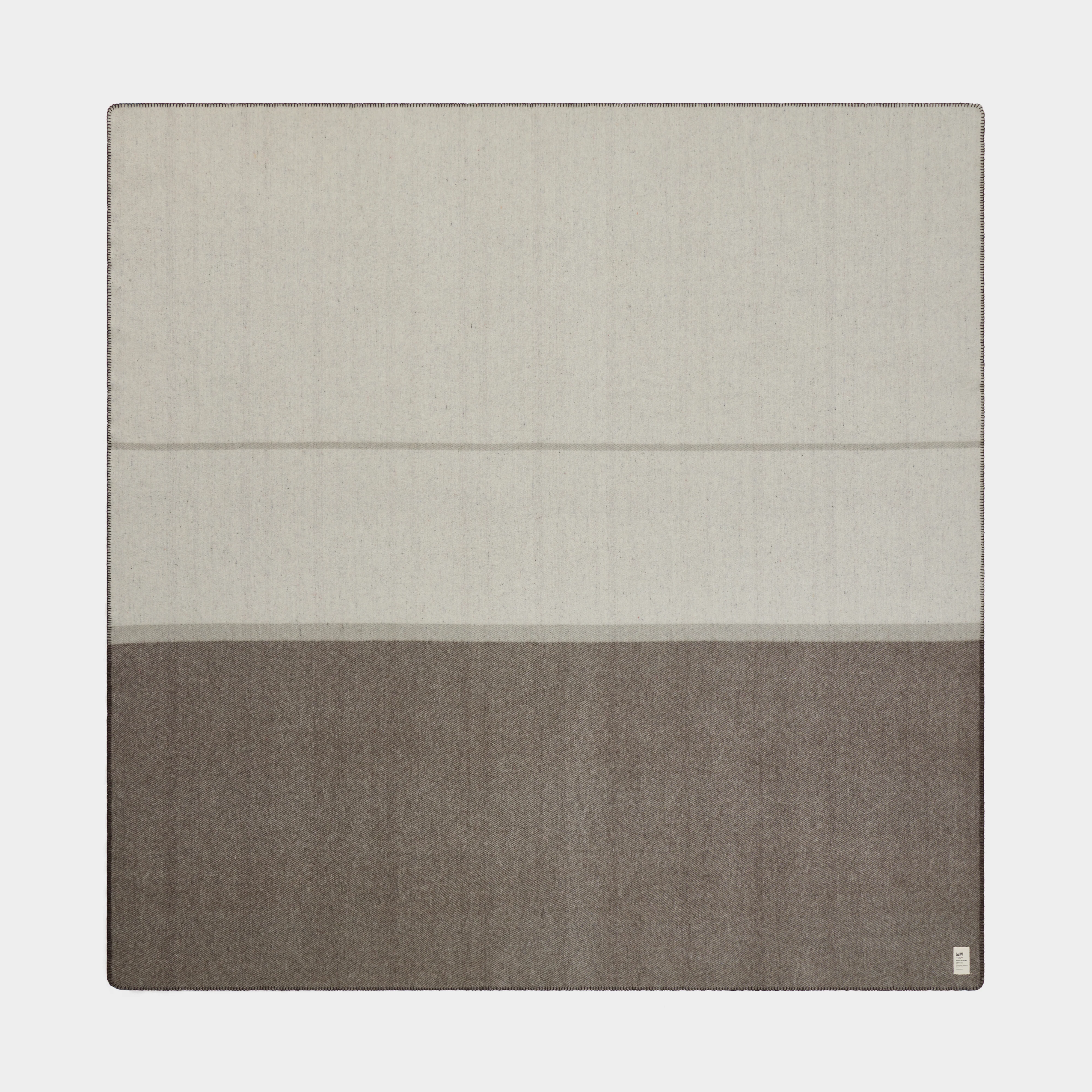 Terrain Cabin Blanket Cradle Mountain | King/Queen - Image 4