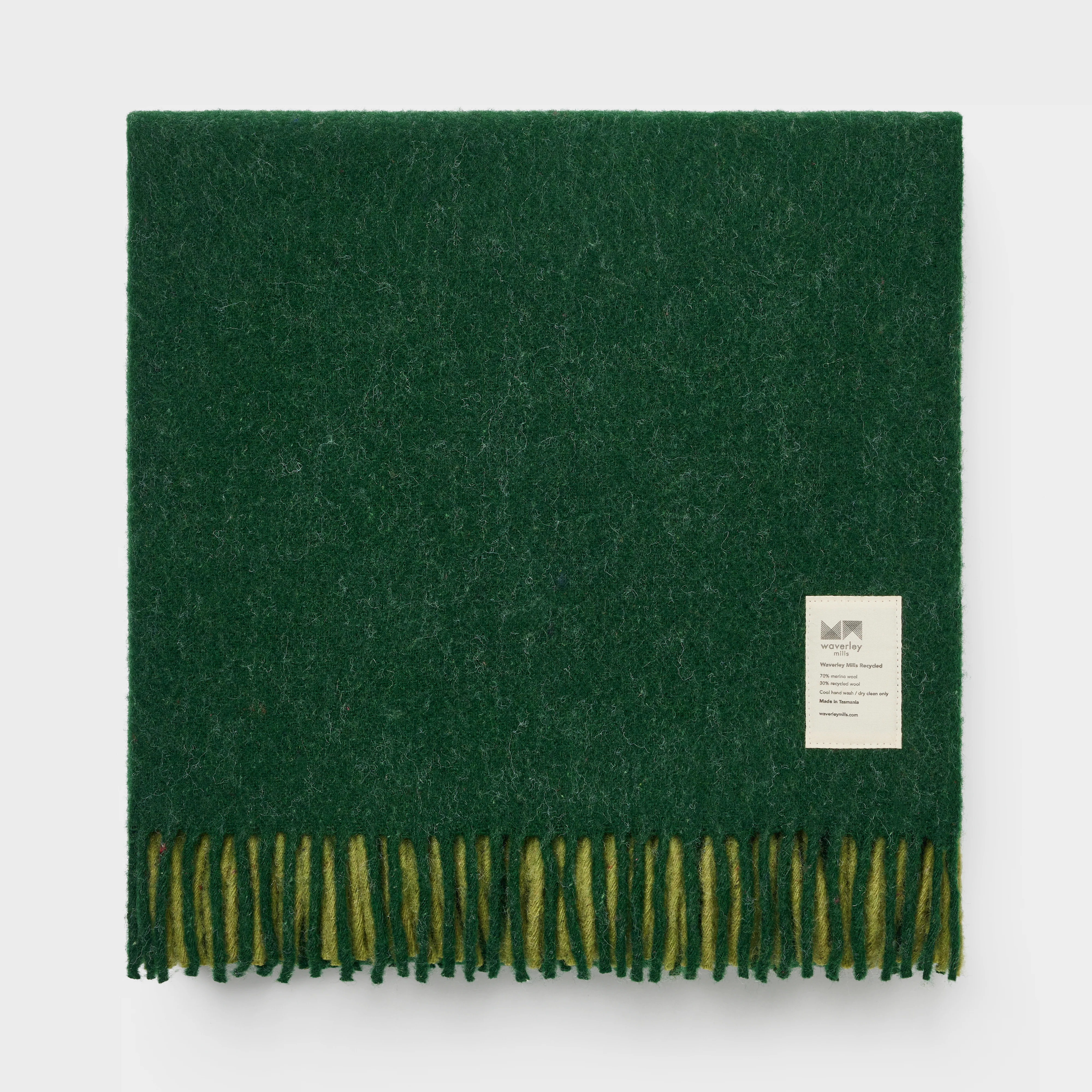 Horizon Throw in Moss - Image 3