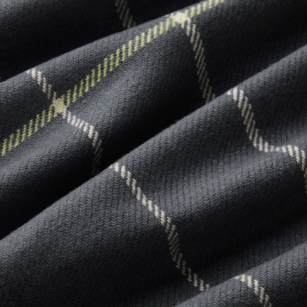 Sheffield Scarf in Charcoal Grey - Image 3