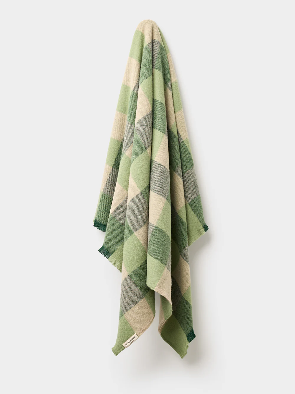Traditional Check Picnic Rug in Acacia Green - Image 6
